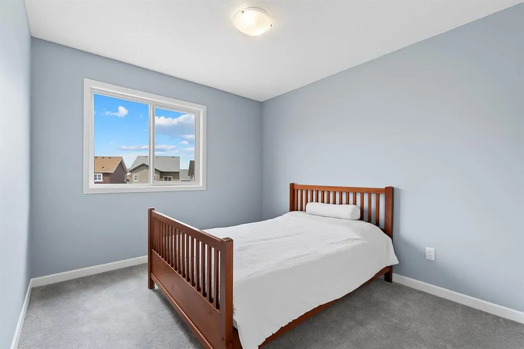 1351 New Brighton Park SE