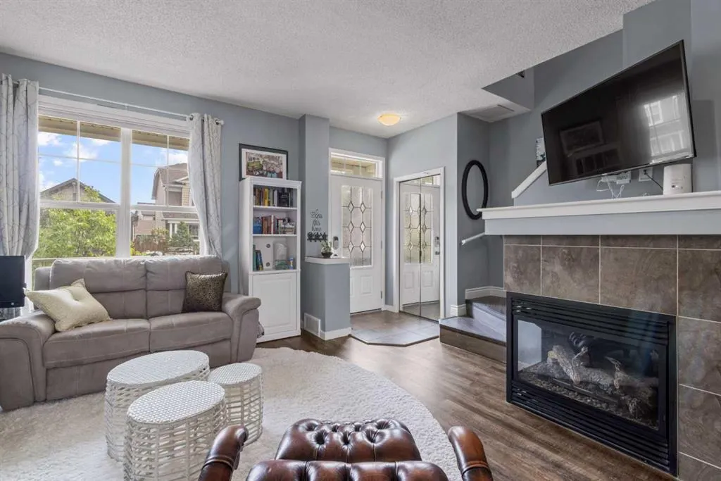 1351 New Brighton Park SE