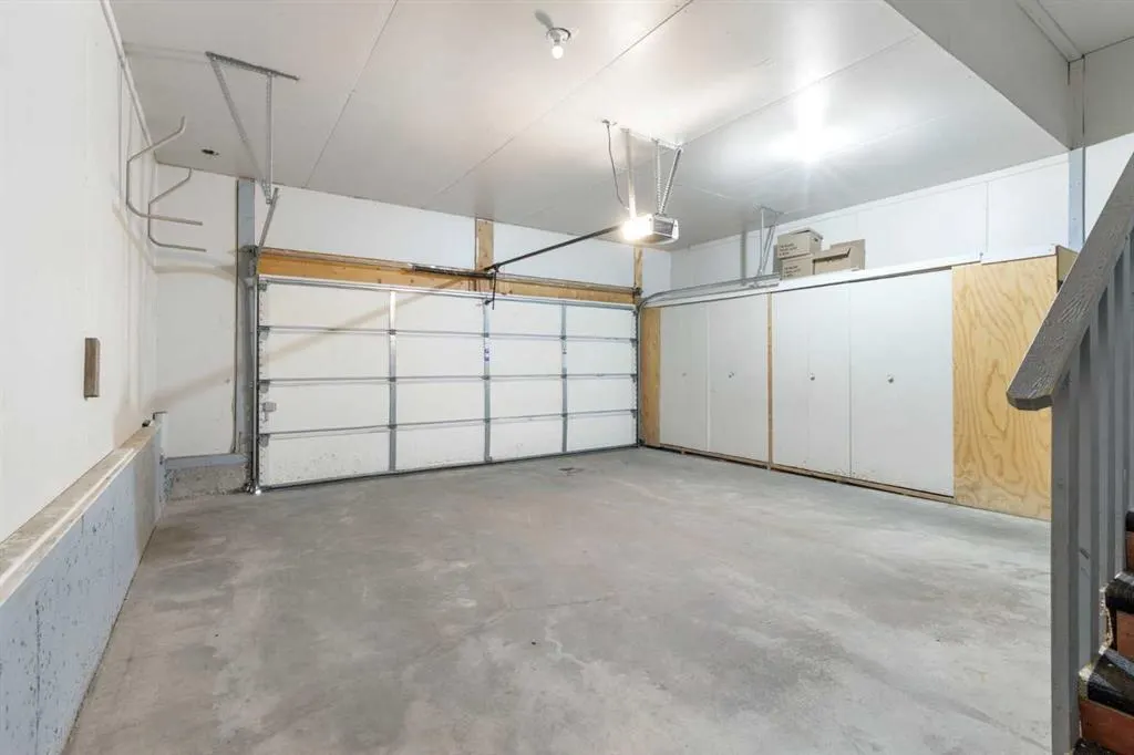 5 Bridlecrest Street SW