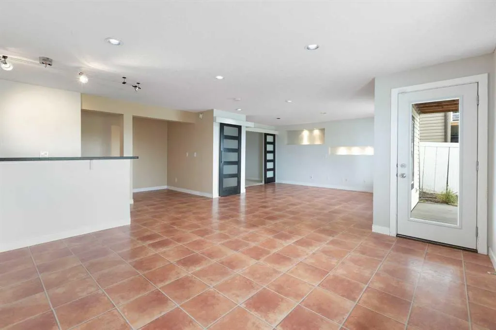 5 Bridlecrest Street SW