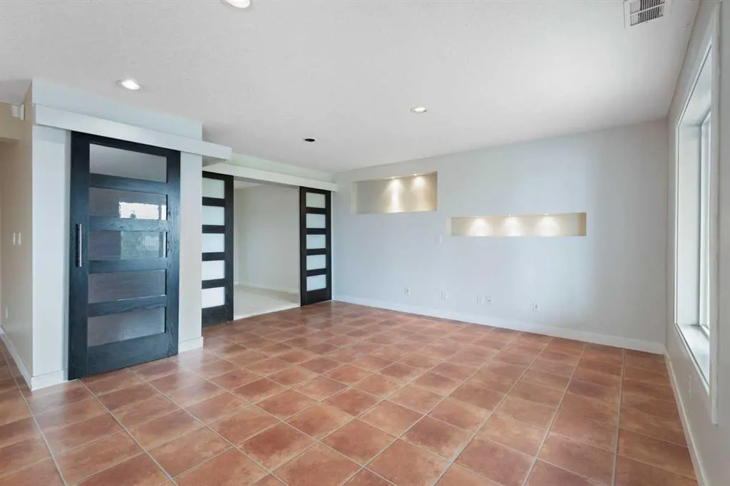 5 Bridlecrest Street SW