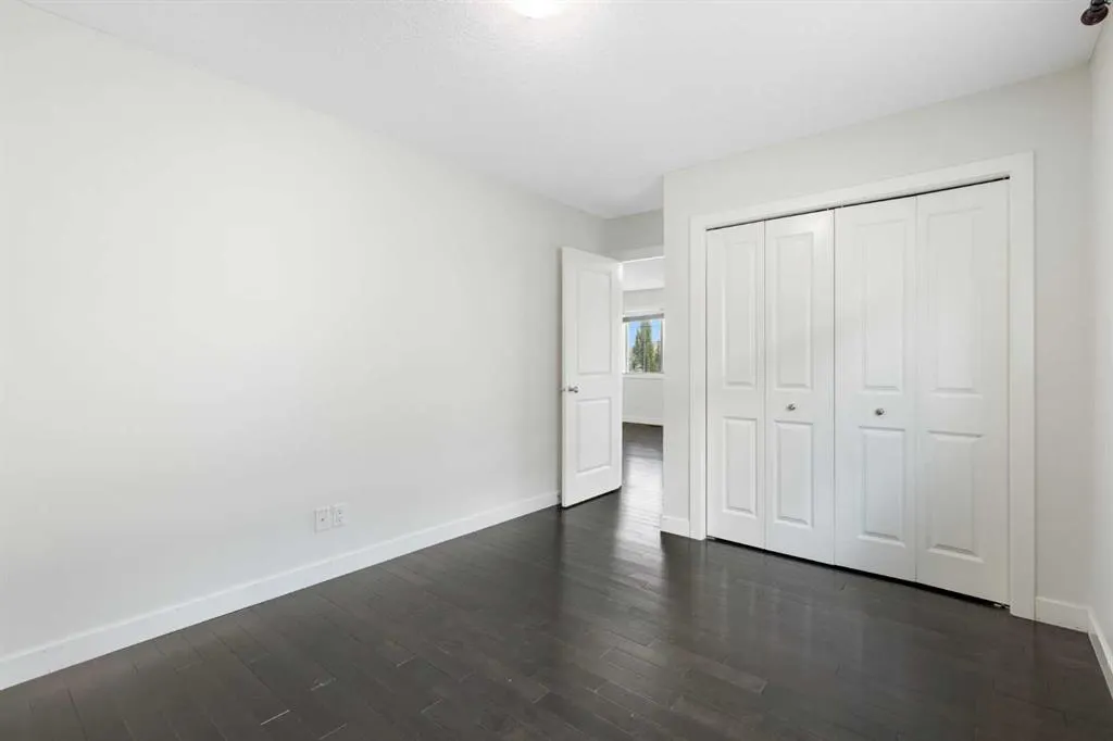 5 Bridlecrest Street SW