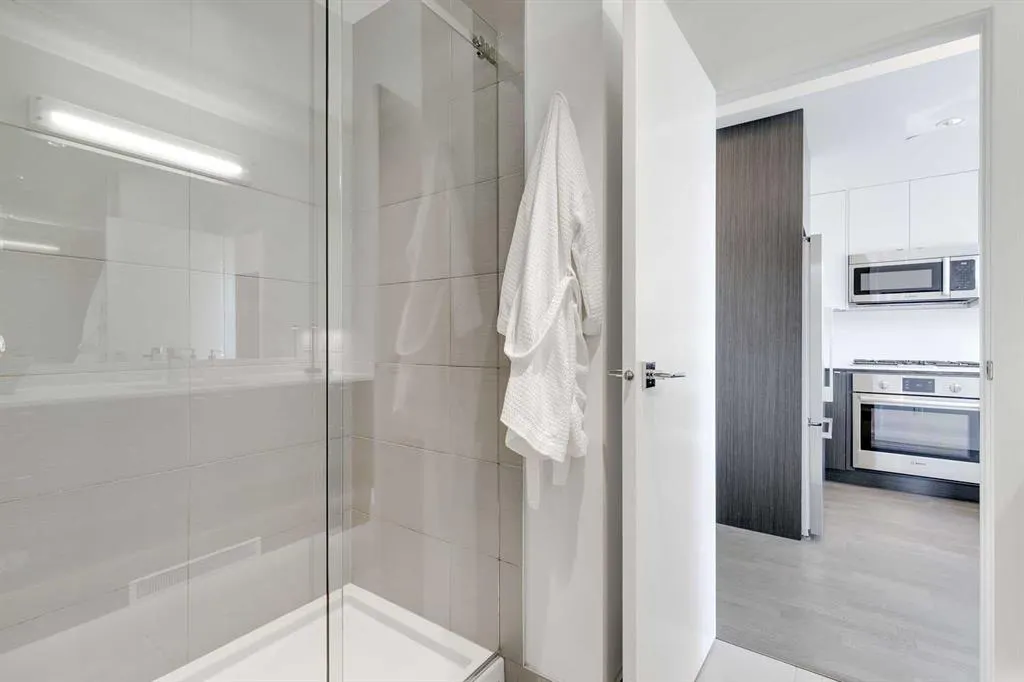 305 18 Avenue SW, #314