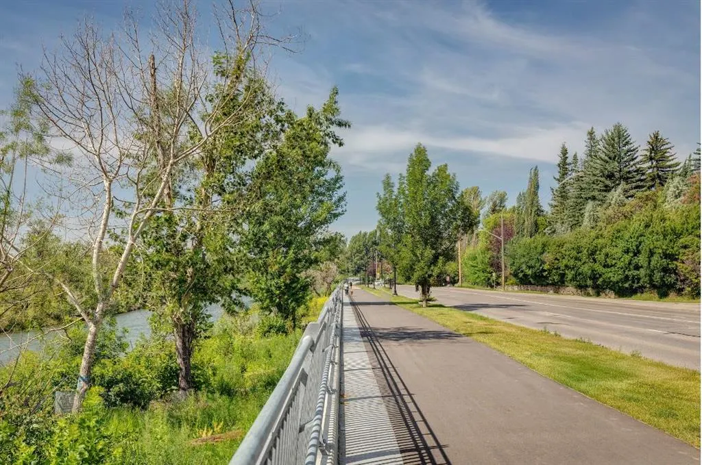 305 18 Avenue SW, #314