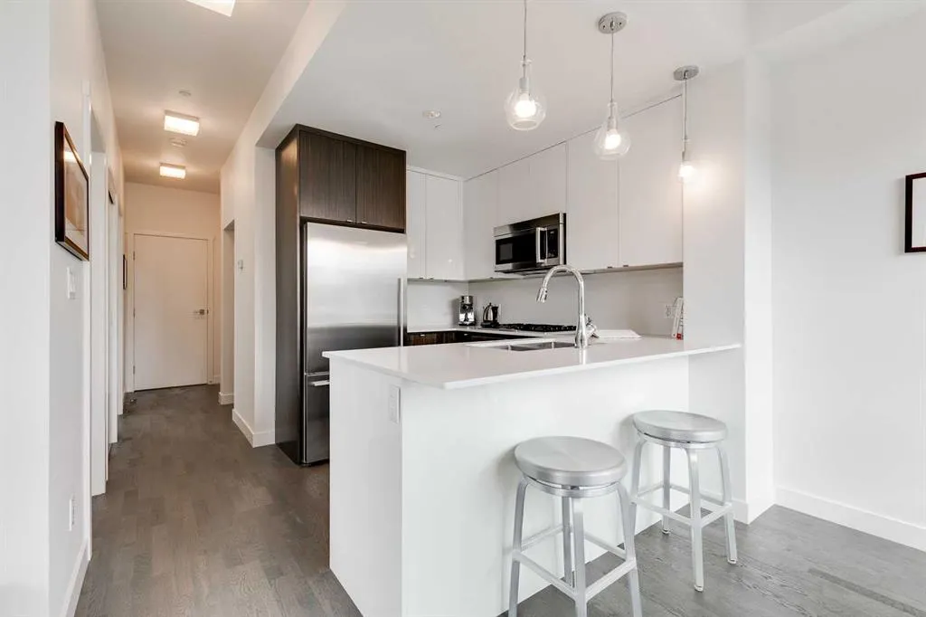 305 18 Avenue SW, #314