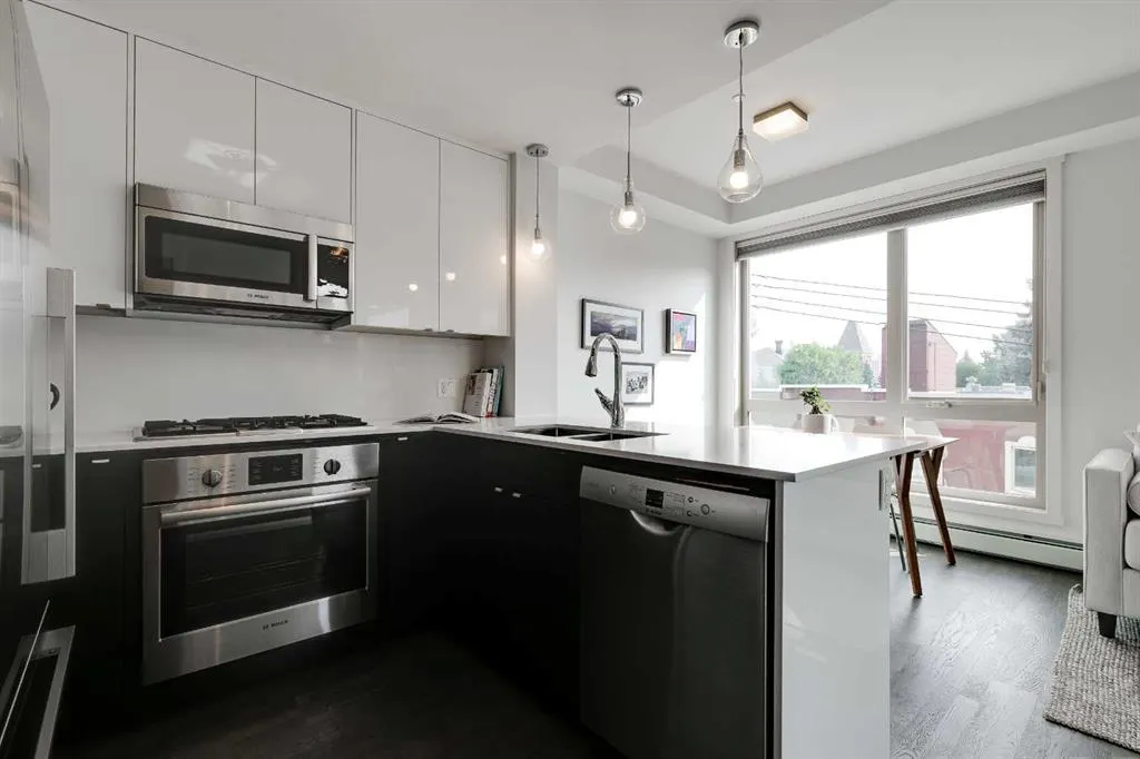 305 18 Avenue SW, #314