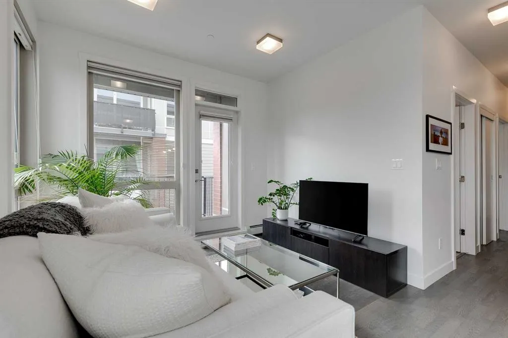305 18 Avenue SW, #314