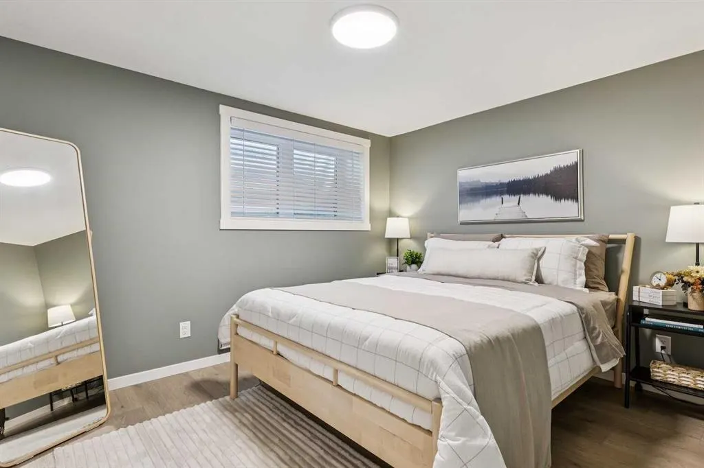 135 Mahogany Parade SE, #105
