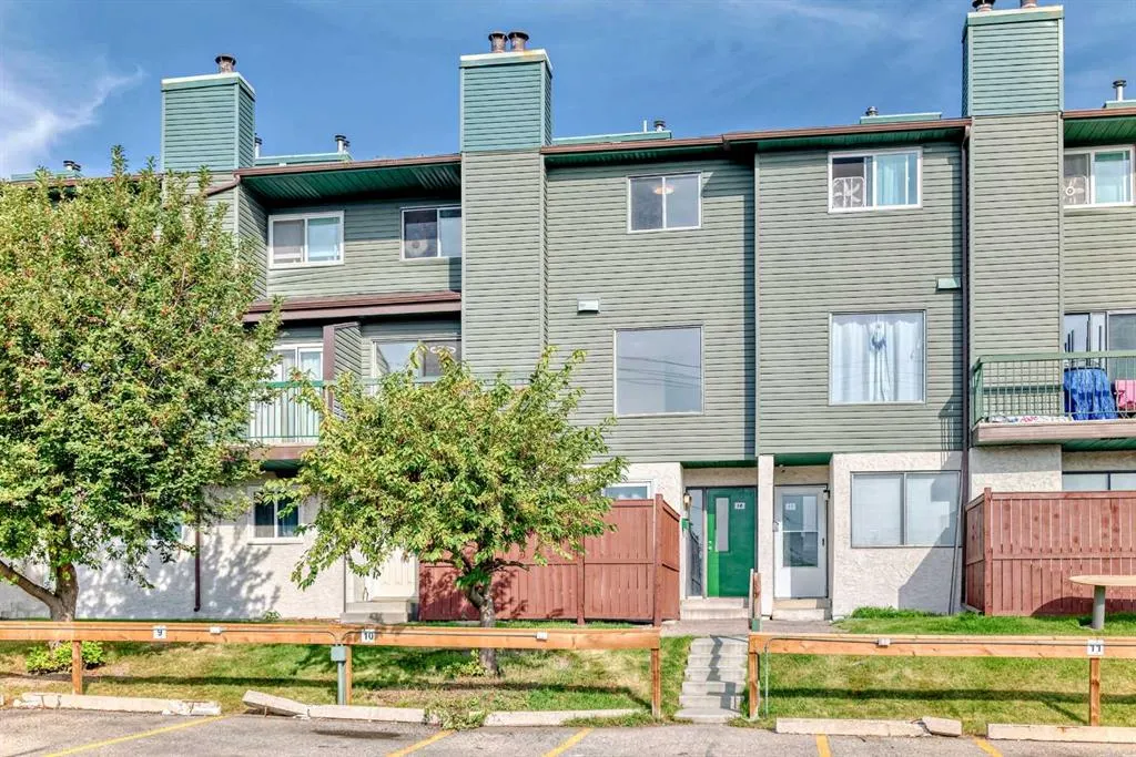 2511 38 Street NE, #10