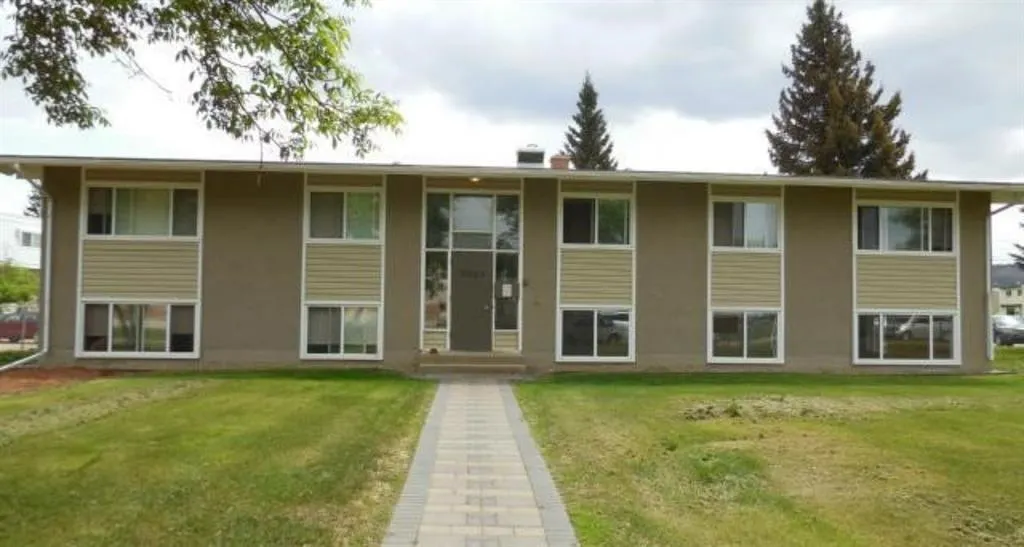 9523 88 Avenue, #C3