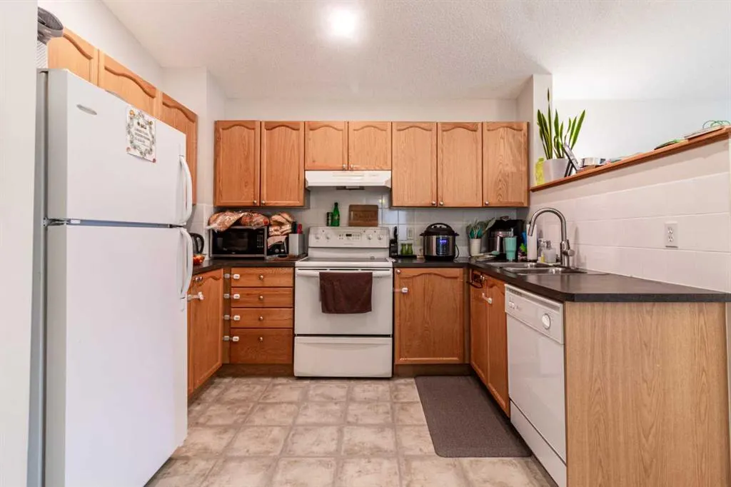 39 Saddlemont Manor NE