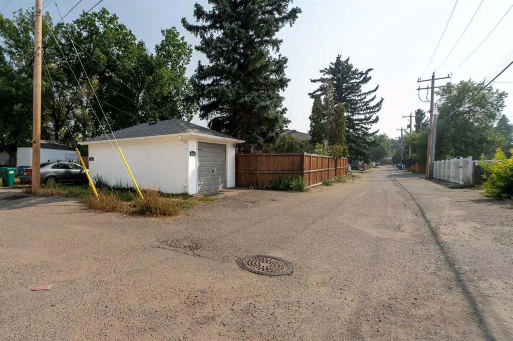 2153 9b Avenue S