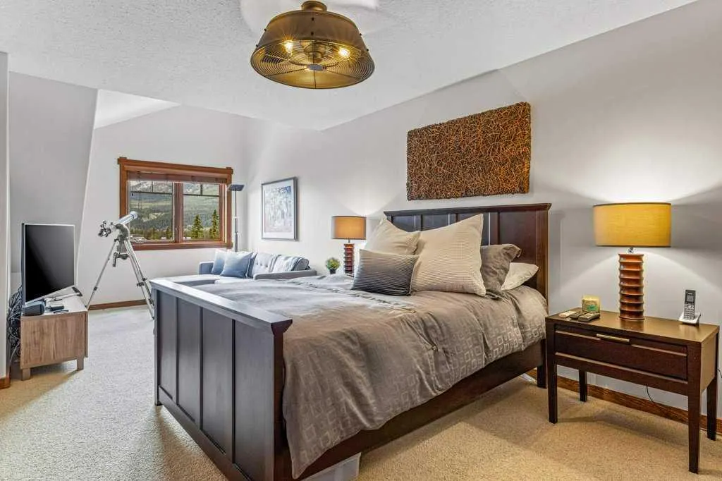 150 Crossbow Place, #301
