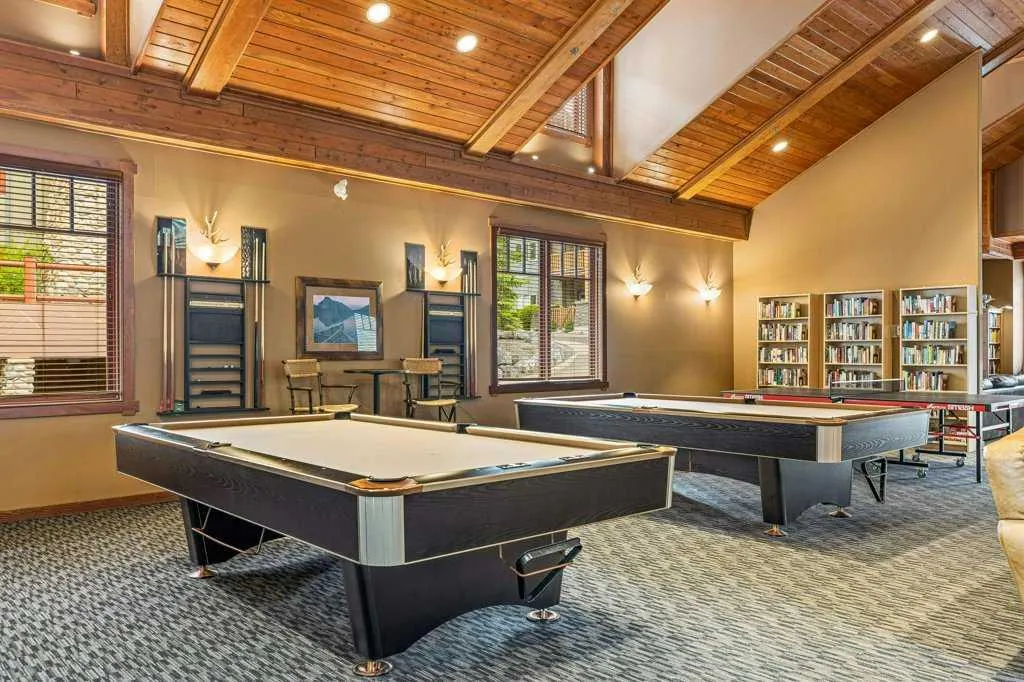 150 Crossbow Place, #301