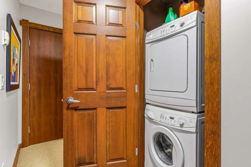 150 Crossbow Place, #301