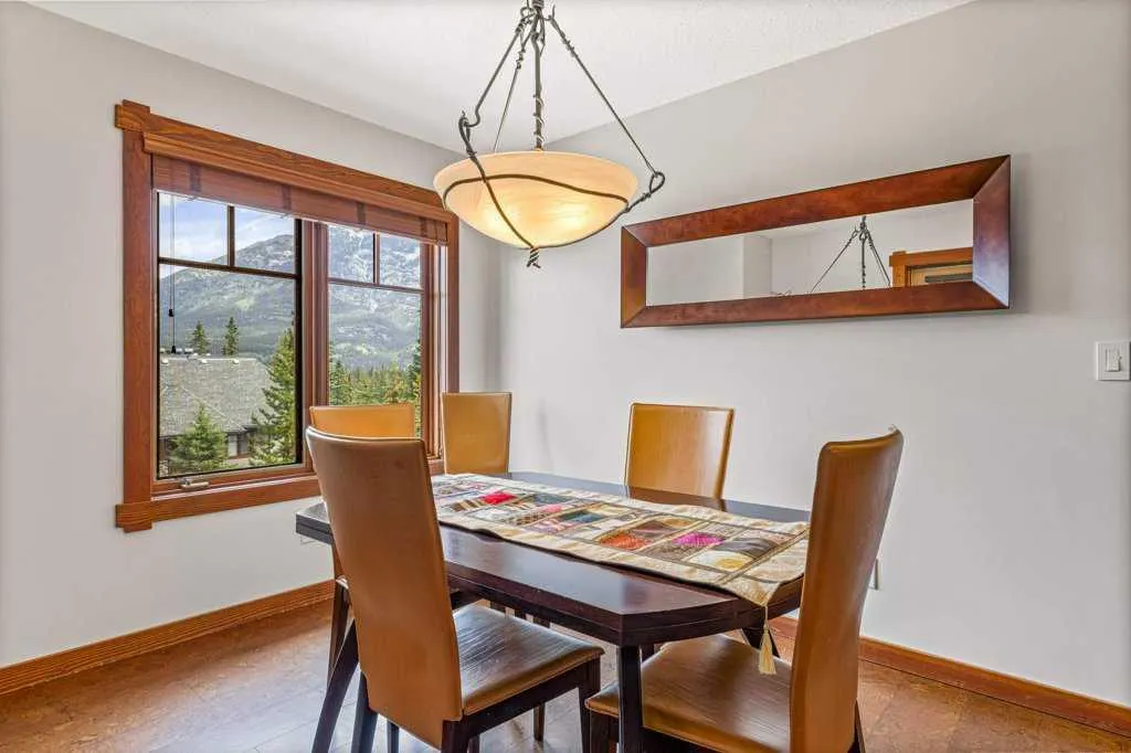 150 Crossbow Place, #301