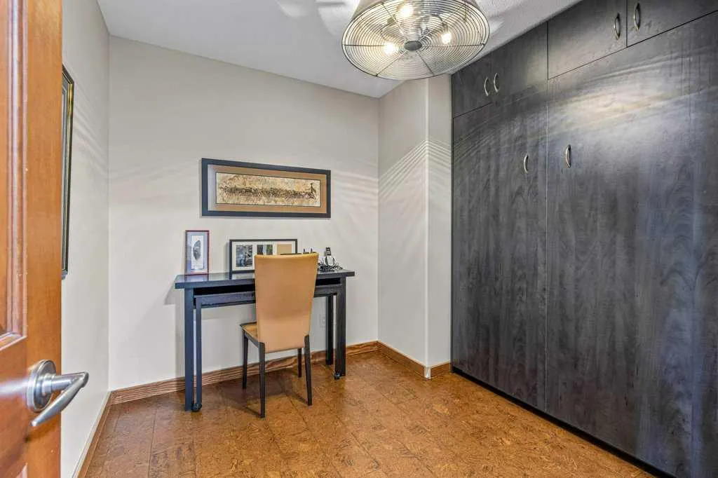 150 Crossbow Place, #301