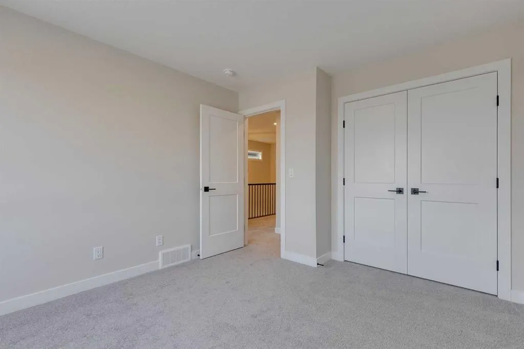 167 Greenwich Drive NW