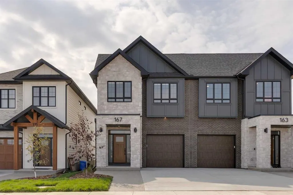 167 Greenwich Drive NW