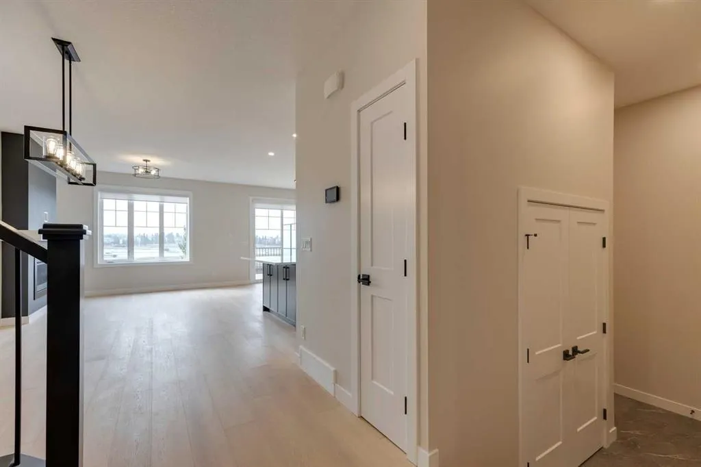 167 Greenwich Drive NW