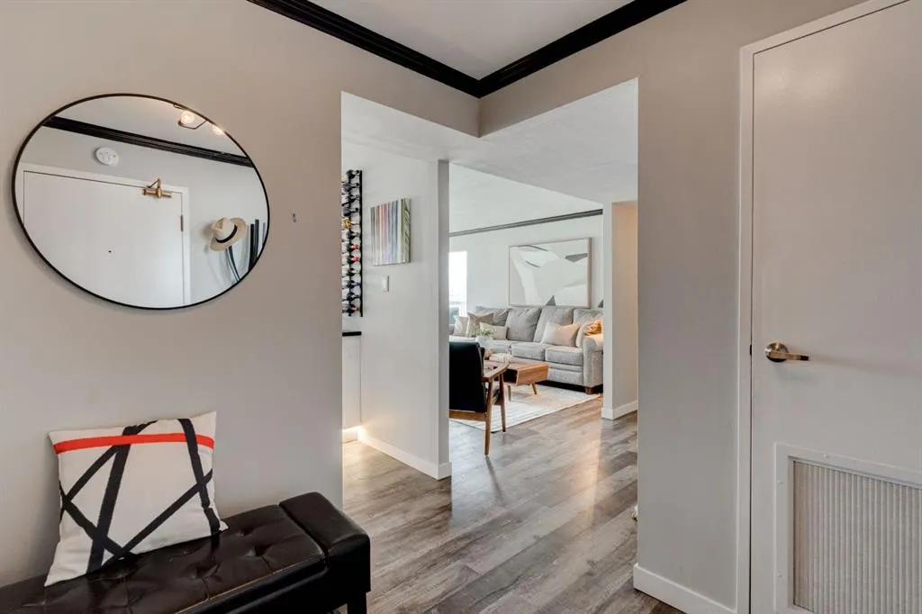 330 26 Avenue SW, #901