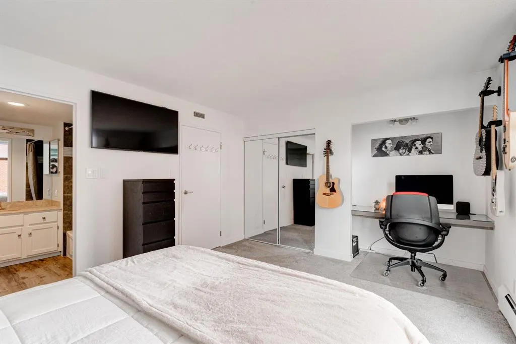 330 26 Avenue SW, #901