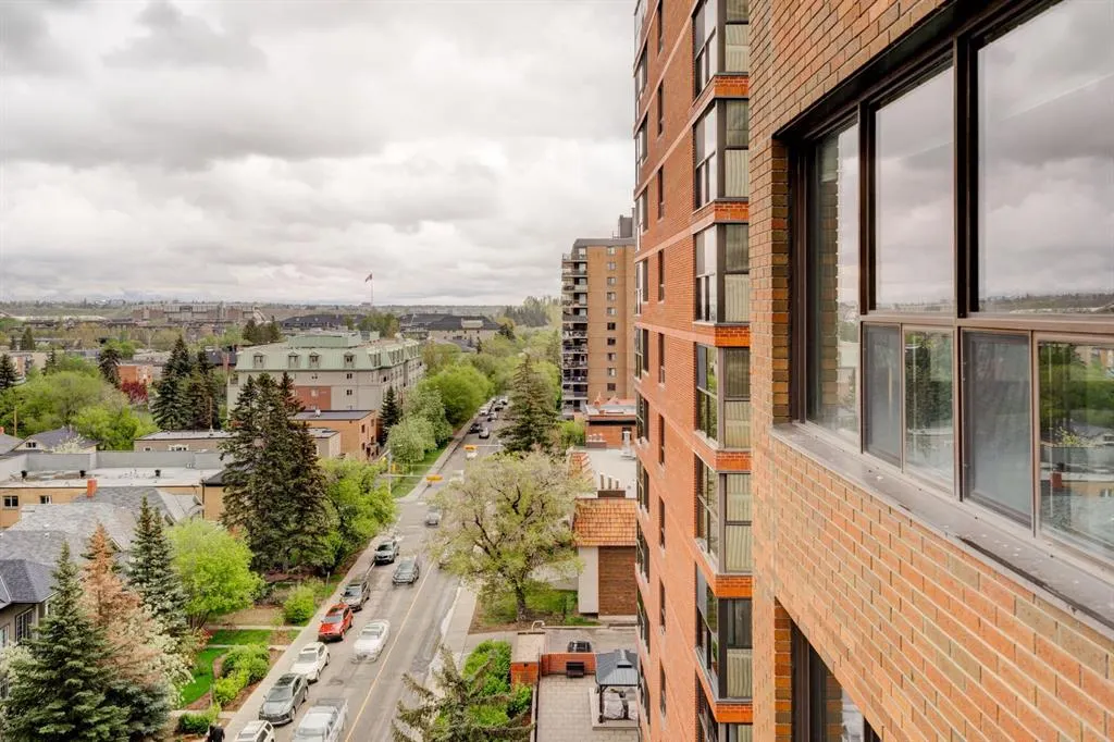330 26 Avenue SW, #901