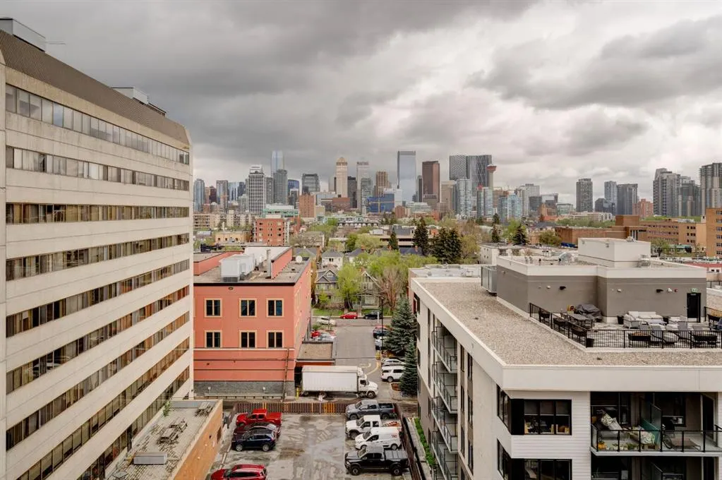 330 26 Avenue SW, #901