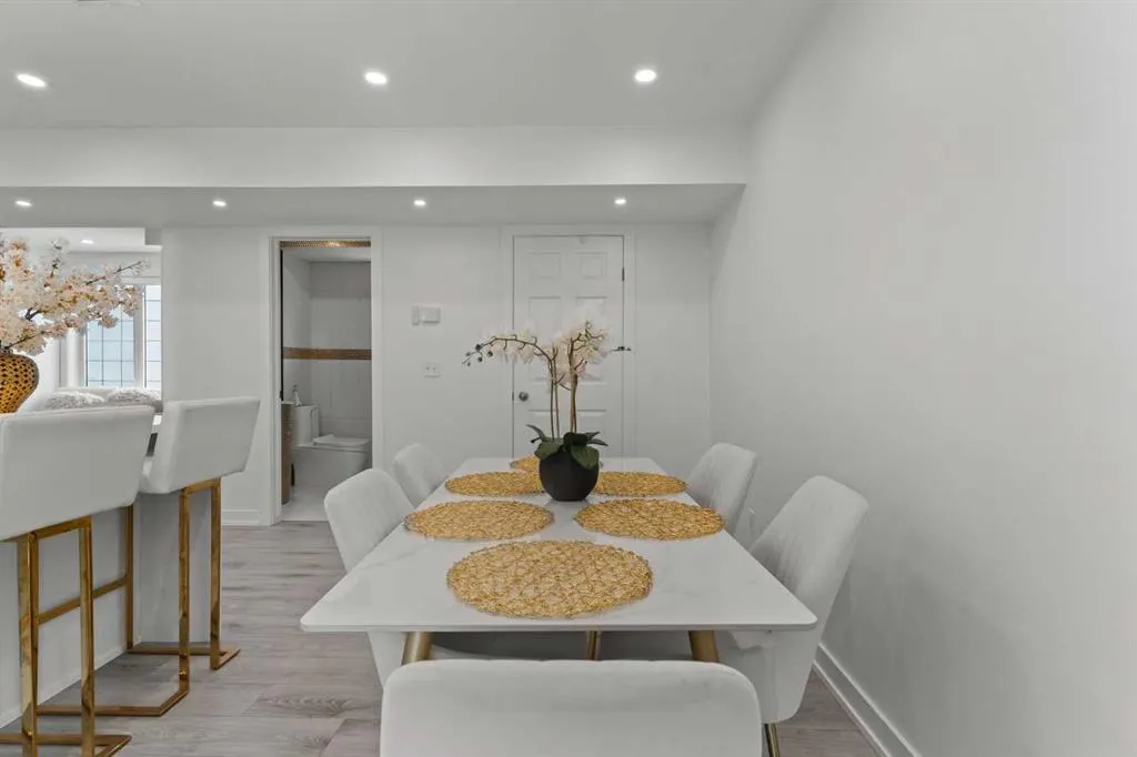 402 2 Avenue NE, #102