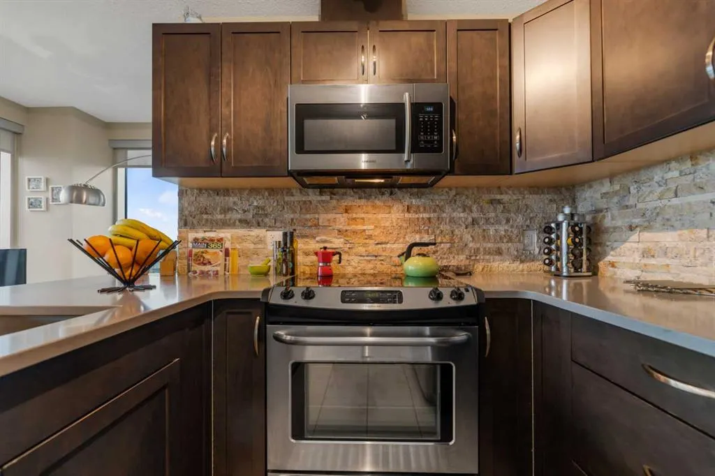 1320 1 Street SE, #2102