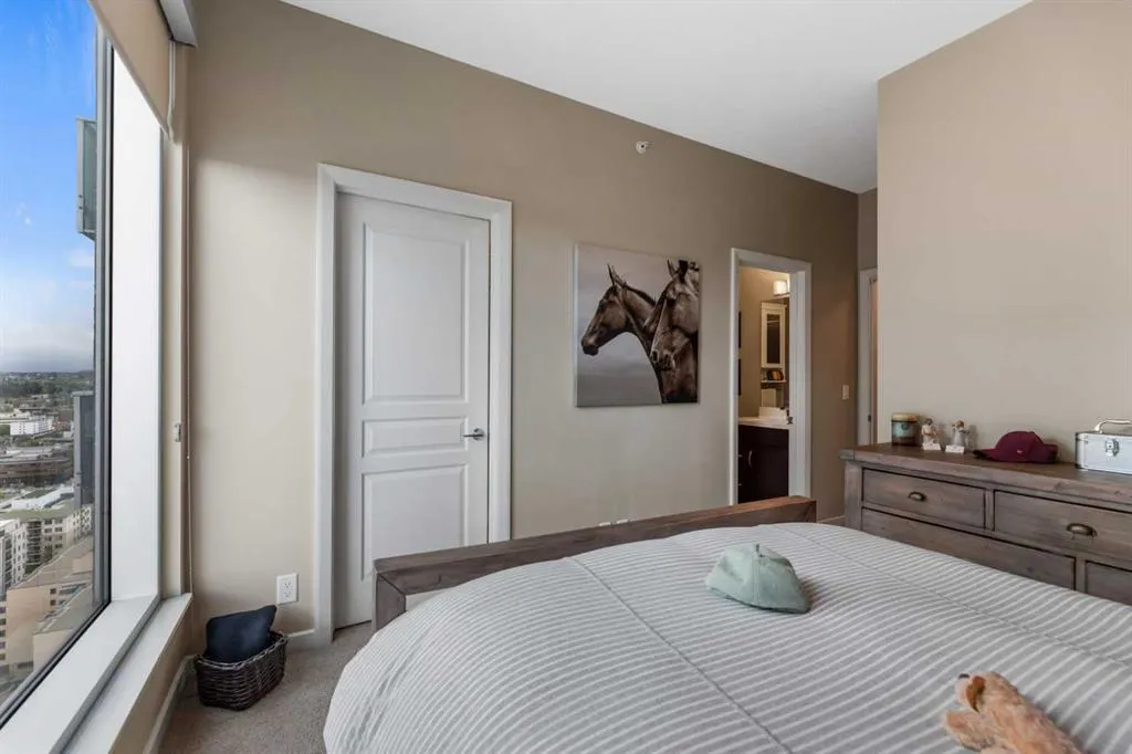 1320 1 Street SE, #2102