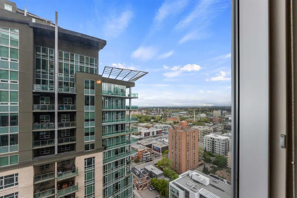 1320 1 Street SE, #2102