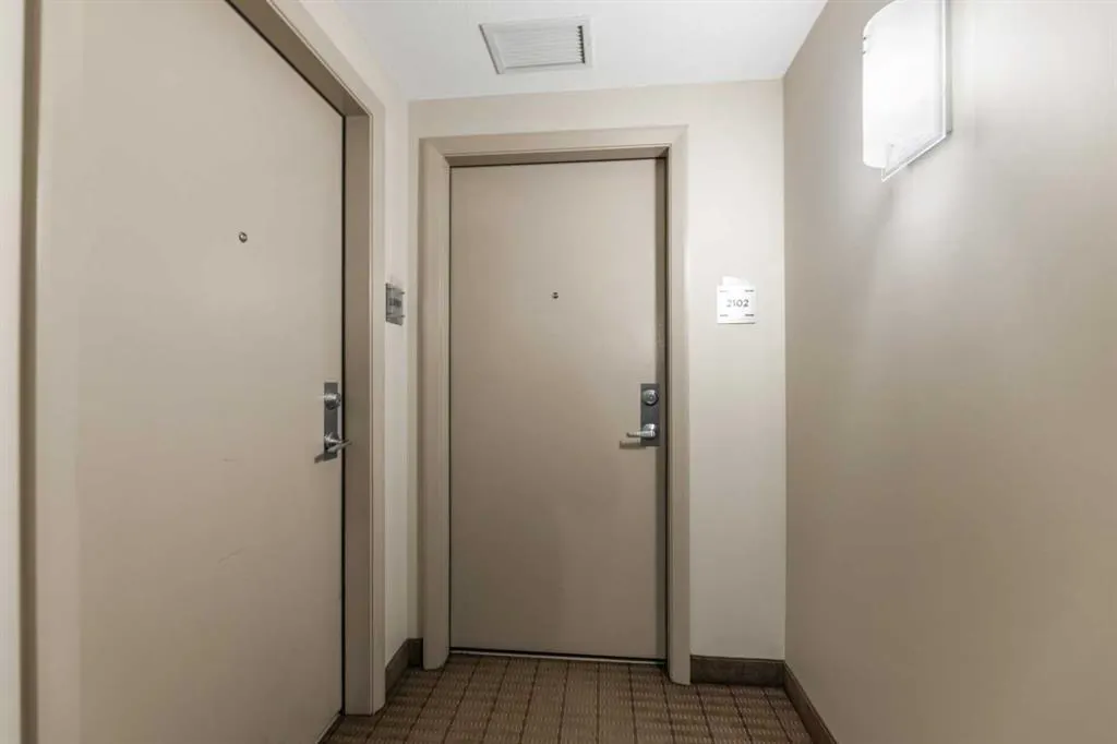 1320 1 Street SE, #2102