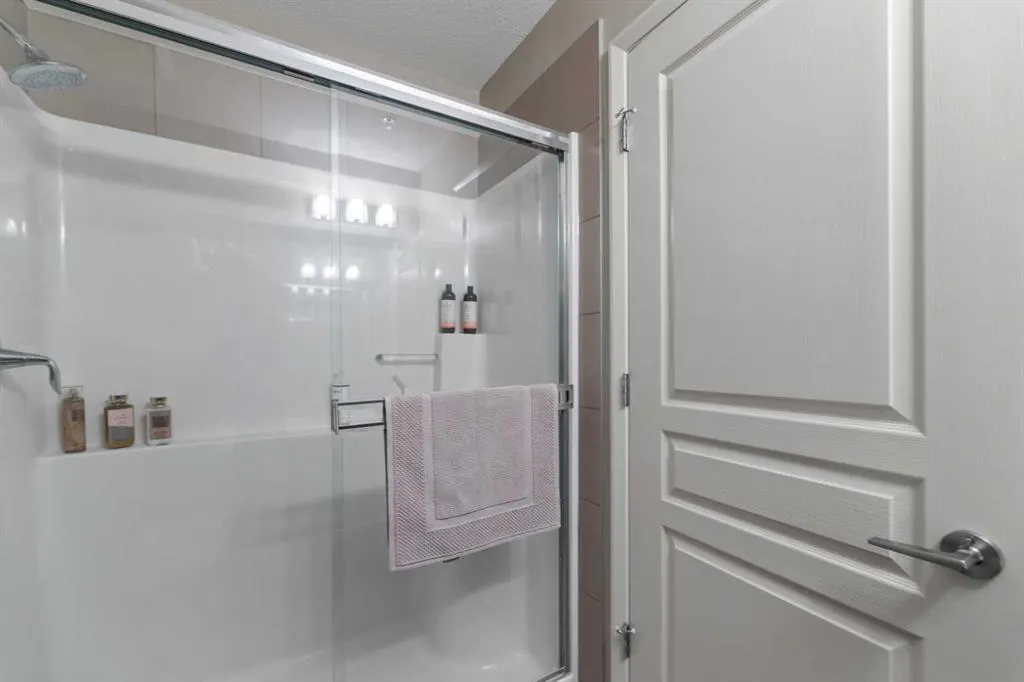 1320 1 Street SE, #2102