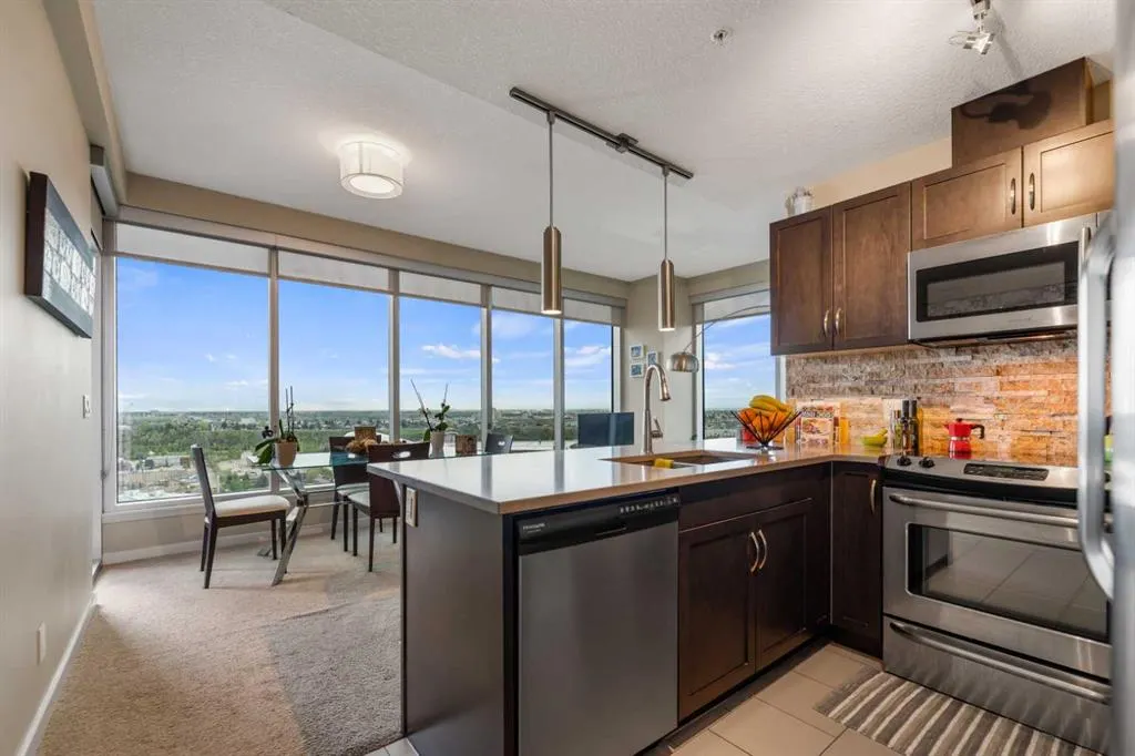 1320 1 Street SE, #2102