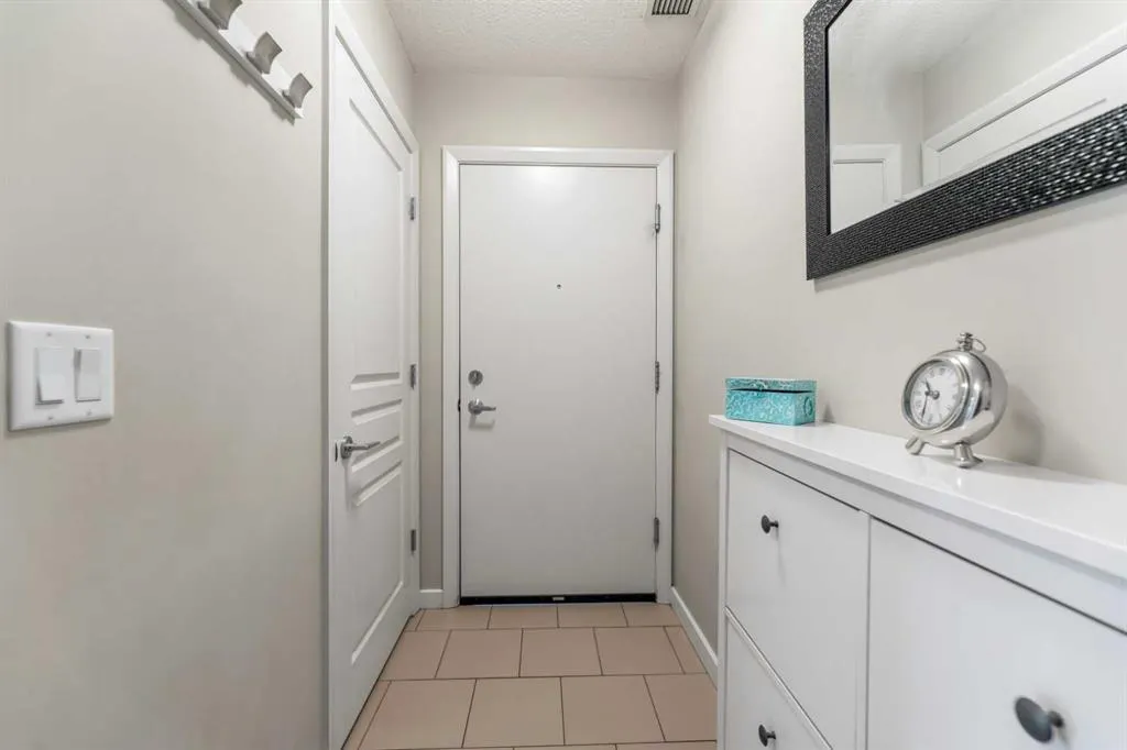 1320 1 Street SE, #2102