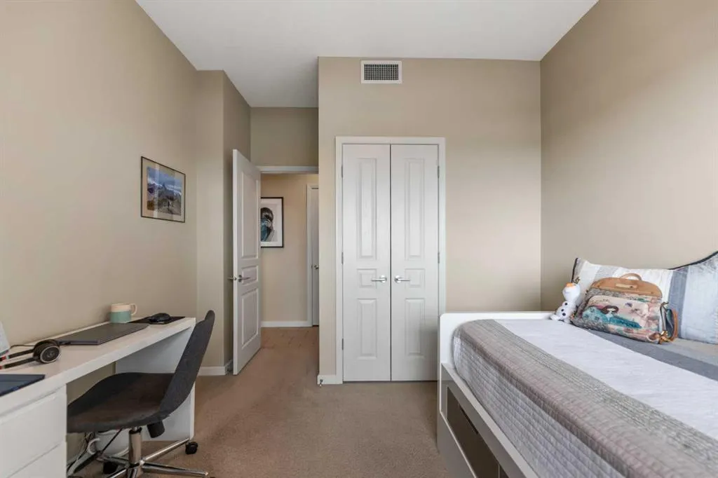 1320 1 Street SE, #2102
