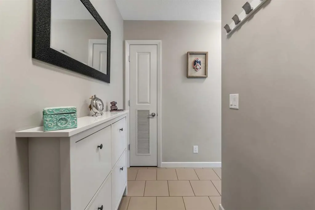 1320 1 Street SE, #2102
