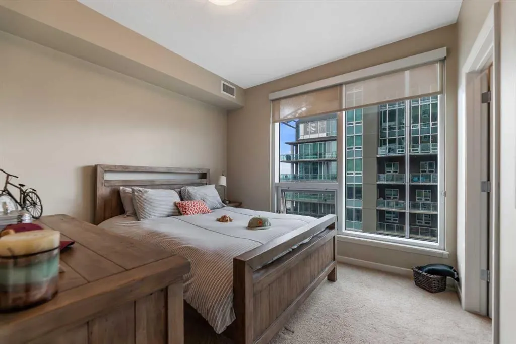 1320 1 Street SE, #2102