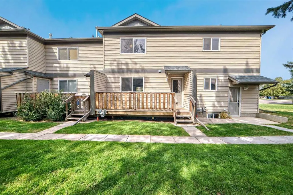 275 Columbia Boulevard W, #12
