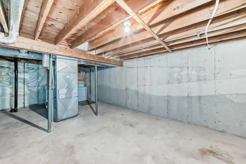 275 Columbia Boulevard W, #12