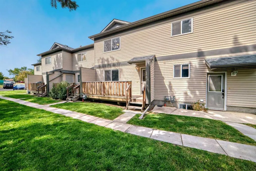 275 Columbia Boulevard W, #12