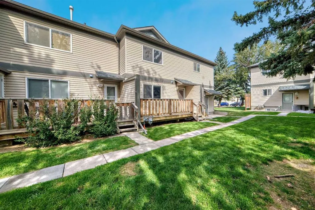 275 Columbia Boulevard W, #12