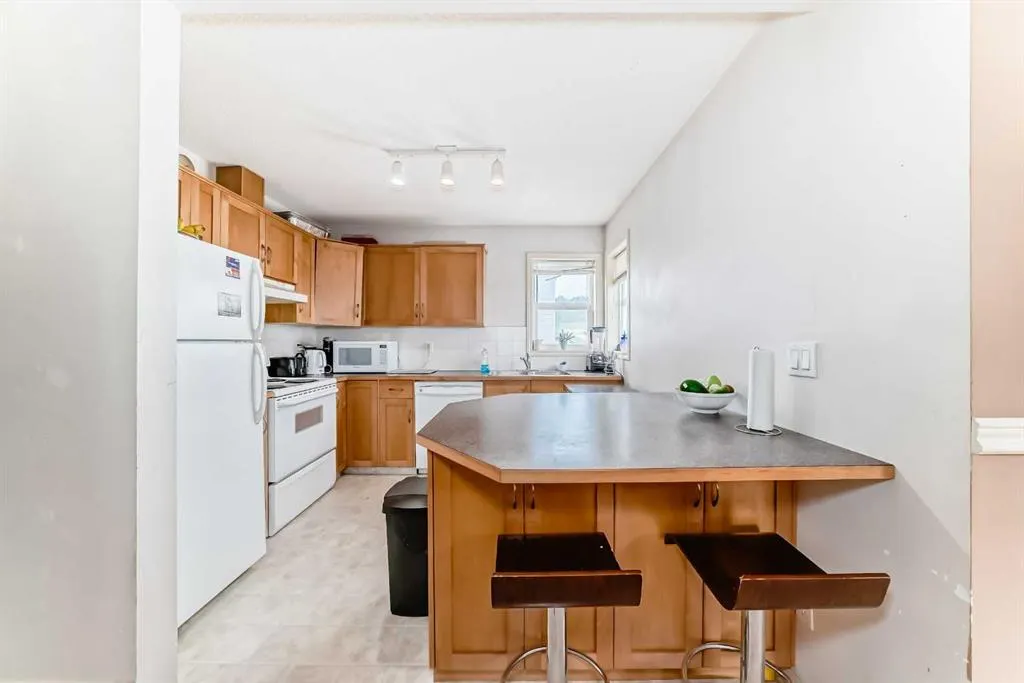 200 Hidden Hills Terrace NW, #28