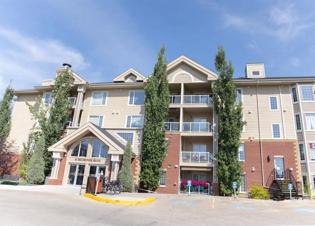 6 Michener Boulevard, ##123