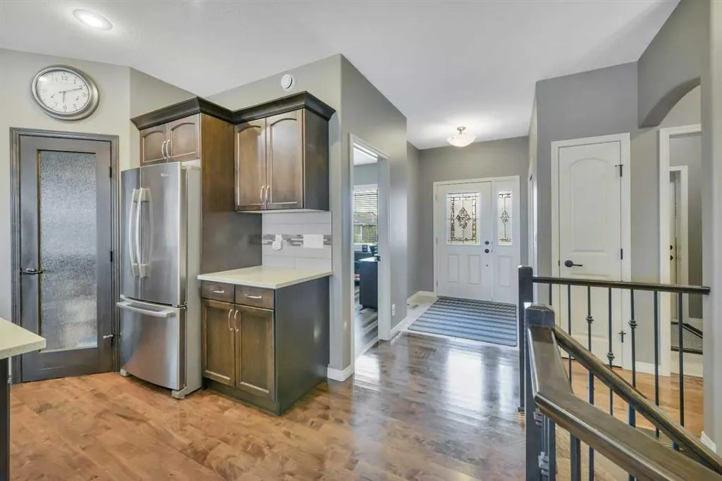 34 Leaside Crescent