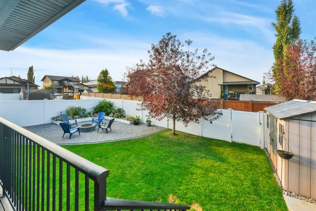 34 Leaside Crescent