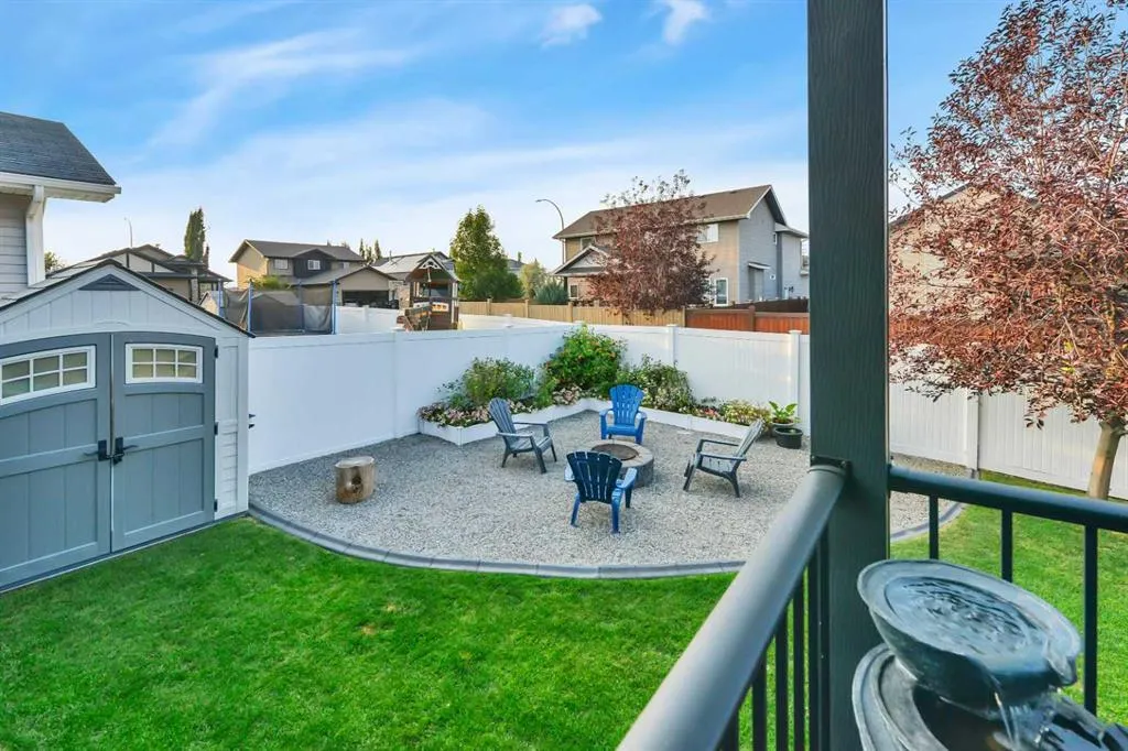 34 Leaside Crescent