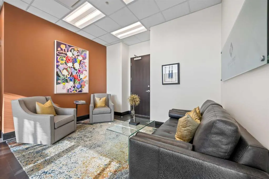 888 4 Avenue SW, #601, 611