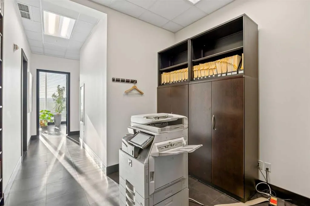 888 4 Avenue SW, #601, 611
